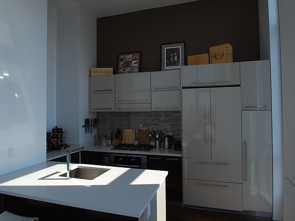 3rd image of 2626 Jackson Ave APT 1201