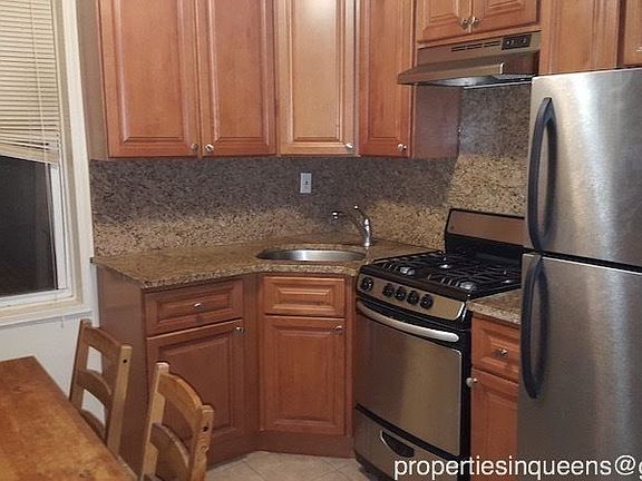 2nd image of 11048 72nd Ave APT 6A