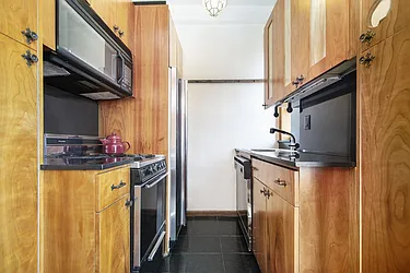 Rented by Susan Finkel, LREB