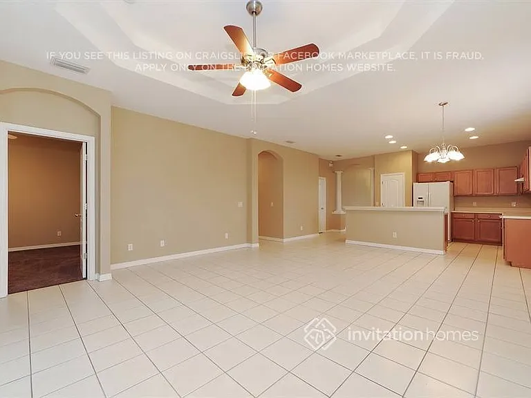 5015 Lakehurst Ct — Photo 5