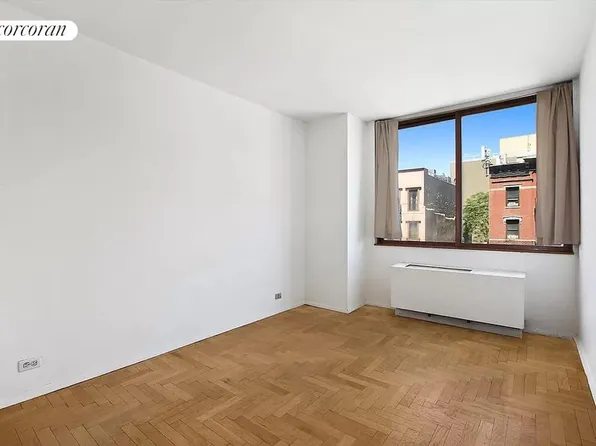 393 West 49th Street image 4 of 15