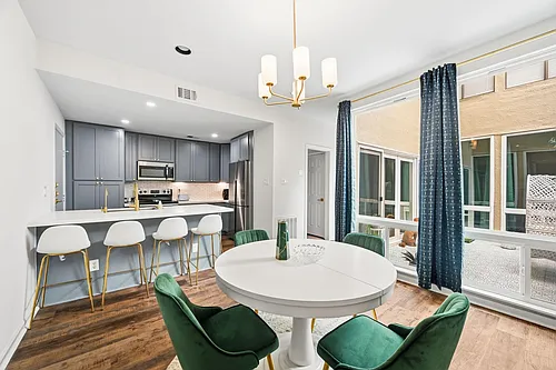 1116 Bering Dr #25 Photo 1