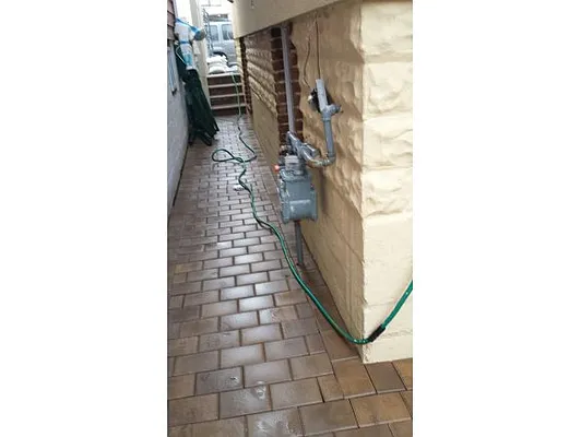 Sold by DONT USE Dreamlife Realty | media 12