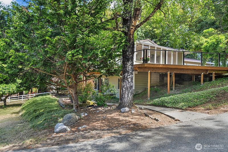 2nd image of 3312 17th Street NW