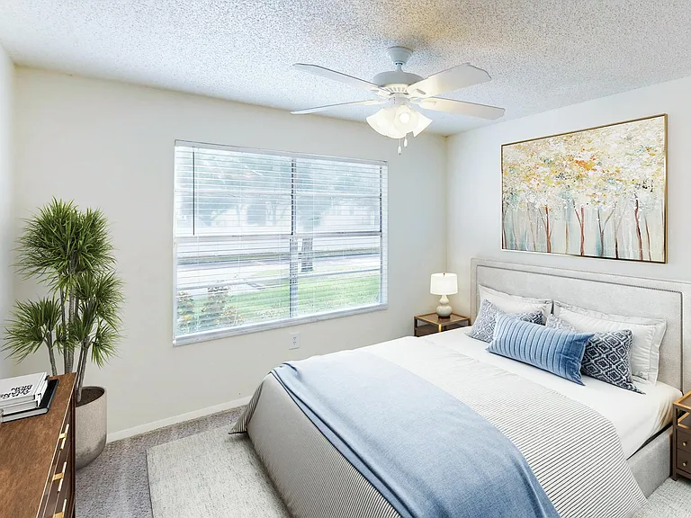 Lakewood Place — Photo 17