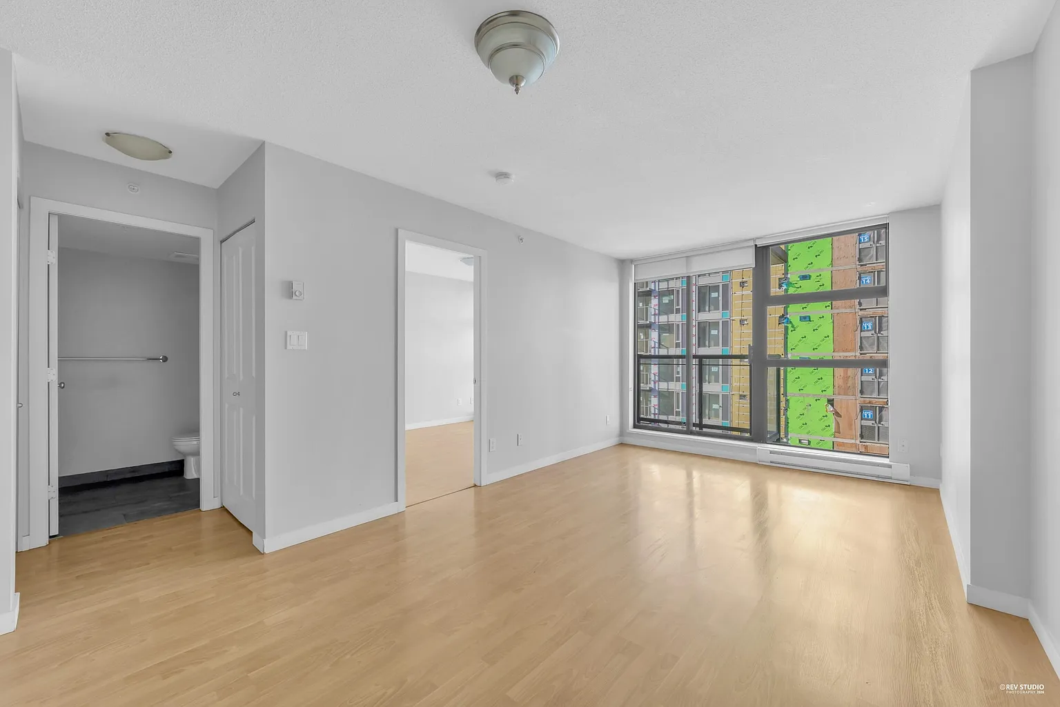 1295 Richards St #1707 photo 1