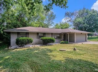 1958 Denslow Dr, South Bend, IN
