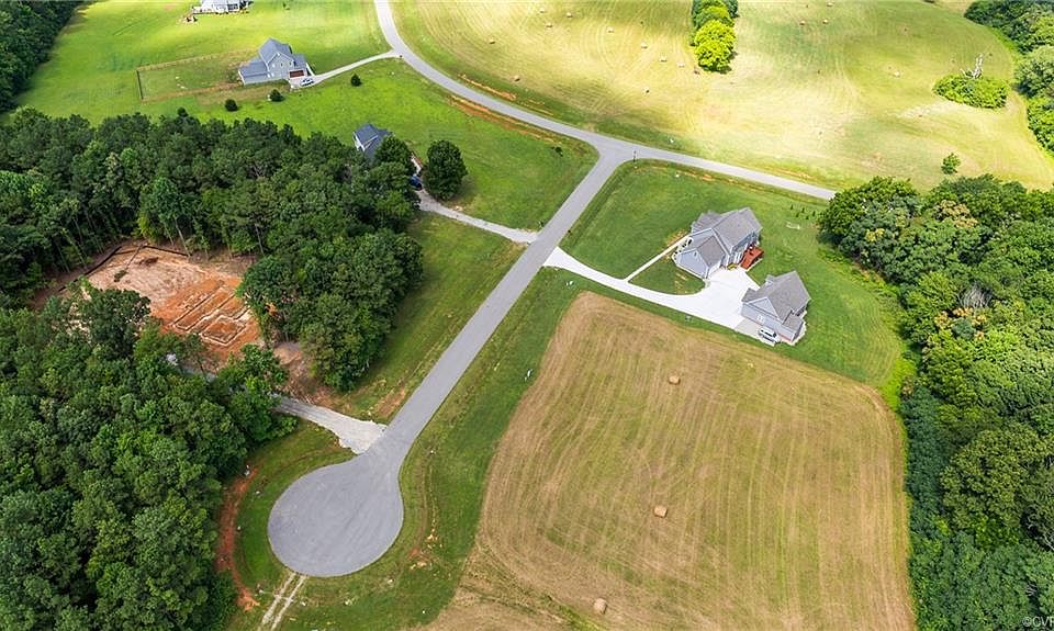 2nd image of 3002 Appomattox Trace Ln