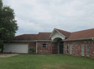 173 Hidden Lake Rd, Flora, MS 39071