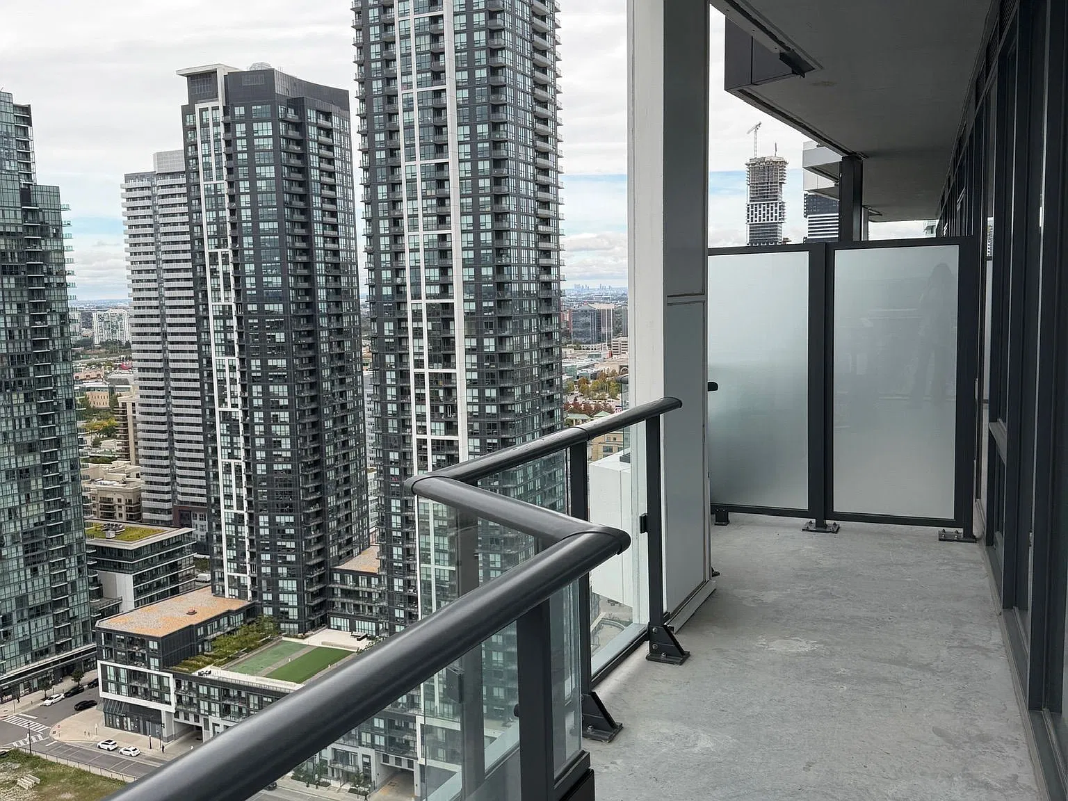2 bed, $2,650 — Photo 3