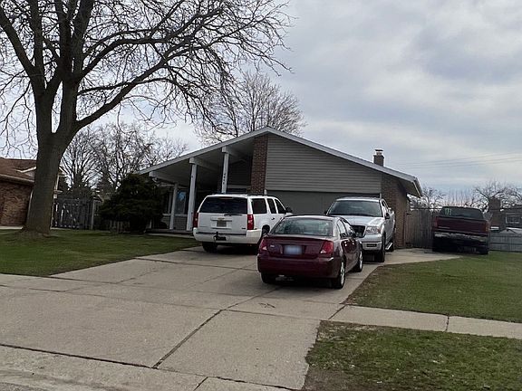 3rd image of 4066 Ironside Dr