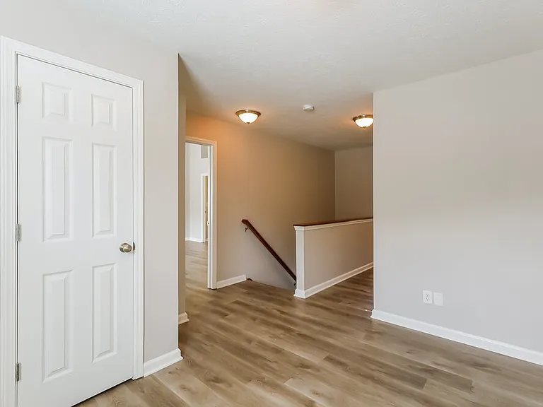 11402 High Grass Dr — Photo 8
