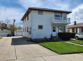 2049 Blaine Ave, Racine, WI 53405