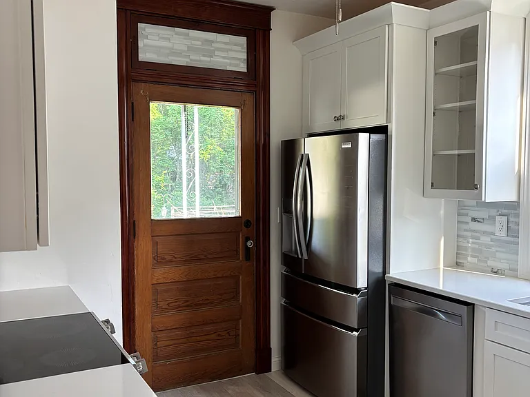 3761 Ferdinand Pl — Photo 7