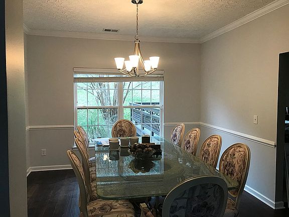 Formal dining room