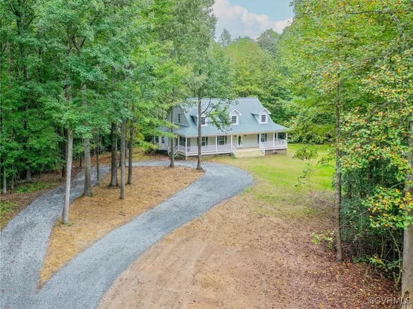 14277 Kings Hwy, Montross, VA 22520