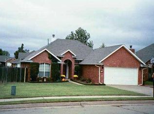 621 S Old Bugle Rd, Edmond, OK 73003