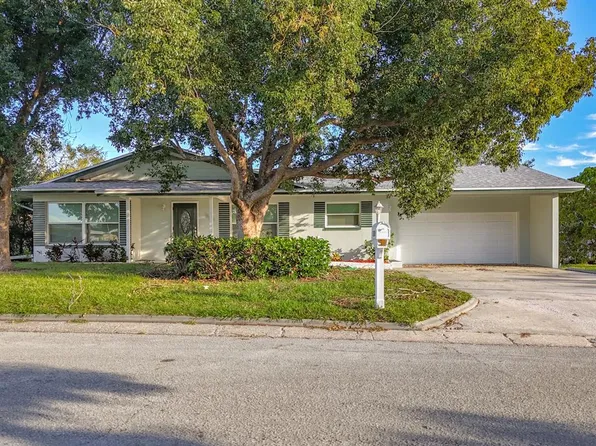 1830 Pine St, Clearwater, FL 33764