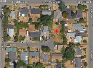 6631 SE Fir Ave, Portland, OR 97206