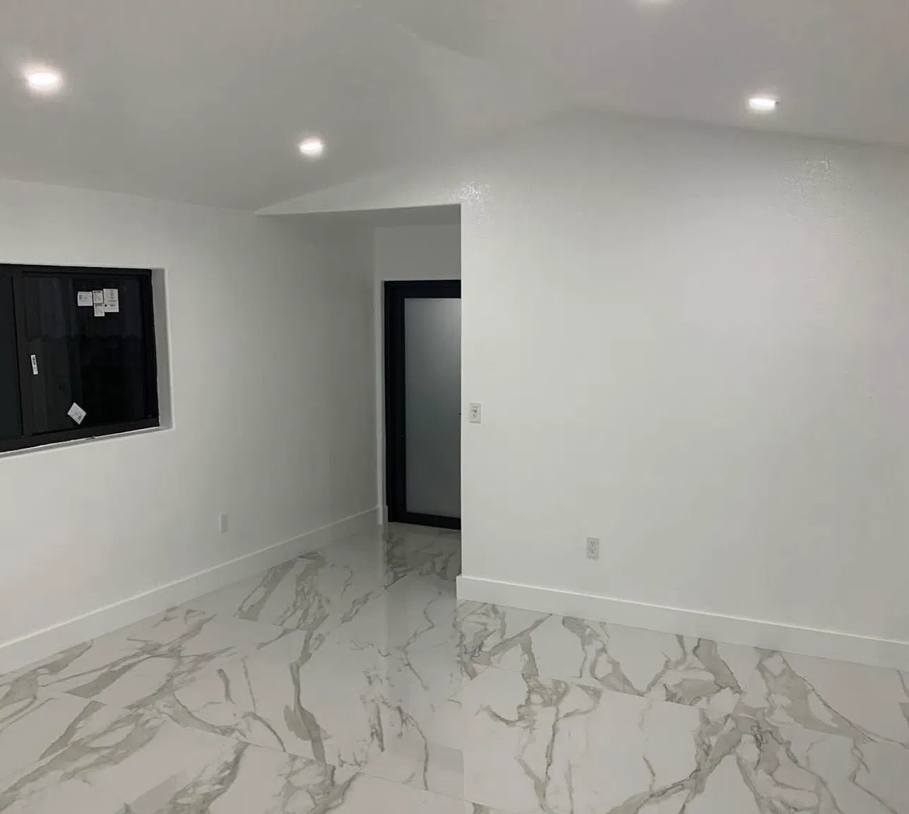 3528 W 74th Pl — Photo 3