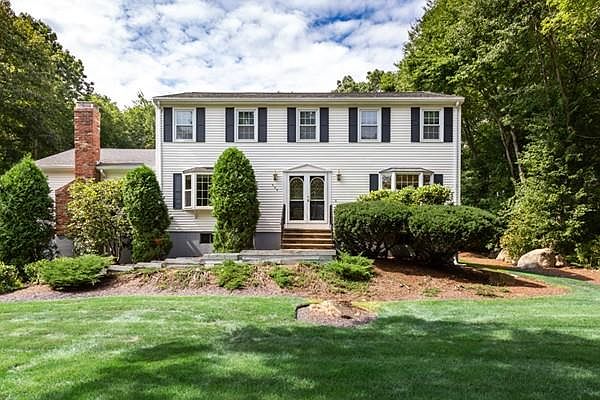 1st image of 129 Oak Hill Dr