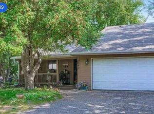 9940 64th Cir N, Maple Grove, MN 55369