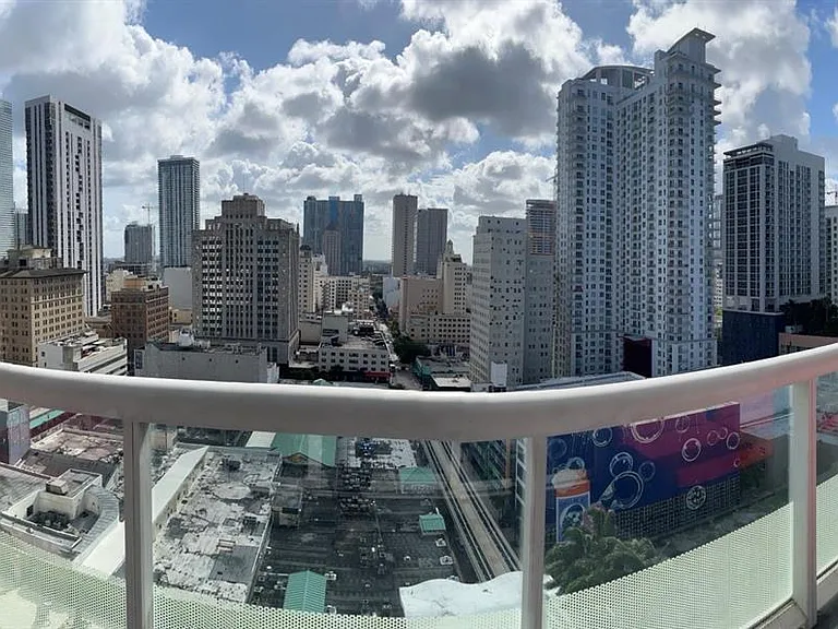 50 Biscayne Blvd #1801 — Photo 12