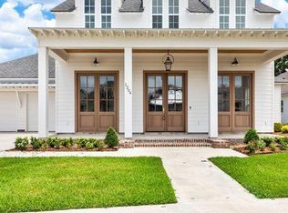 1204 Broyles Ln, Youngsville, LA 70592