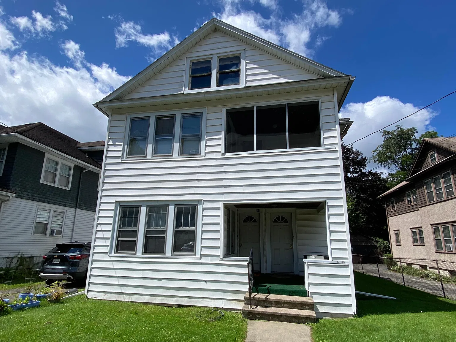 2 bed, 1400 sqft, $1,480 — Photo 1