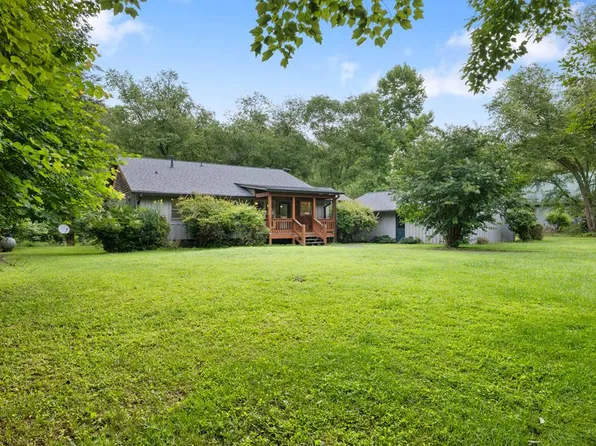 76 Misty River Ln, Hayesville, NC 28904