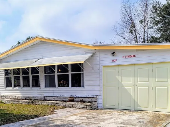 4425 Autumn Palm Dr, Zephyrhills, FL 33542