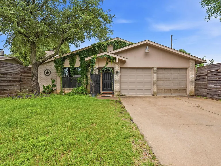 11507 Sandy Loam Trl — Photo 1
