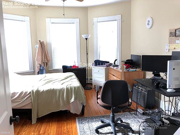 5 Irving St. #2 Somerville - Davis Square Unit Photo 2 (1)