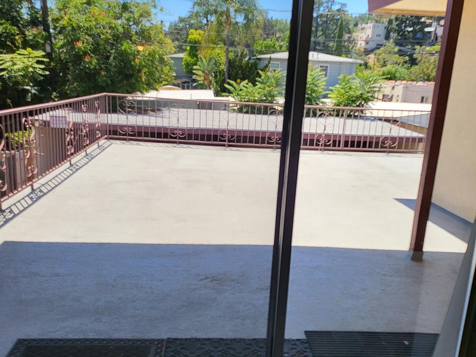 living room and adjoining balcony