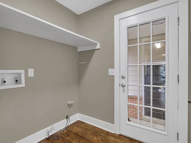 4004 Port Jamaica Ct — Photo 9