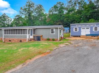 503 Laurel And Hardy Lake Rd, Marietta, SC 29661