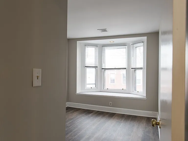 1008 N 3rd St — Photo 12
