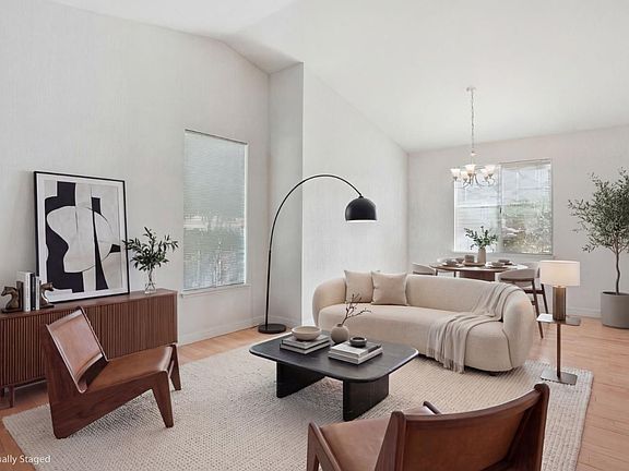 5th image of 1109 Deerpark Rd