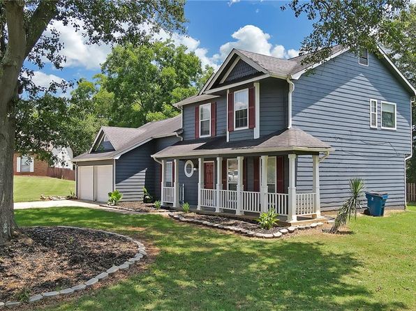 2505 Tiffany Ct SE, Conyers, GA 30013