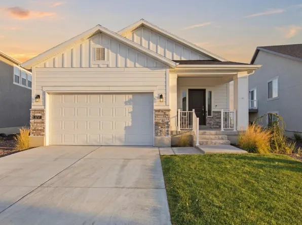 5757 N Gray Hawk Dr, Stansbury Park, UT 84074