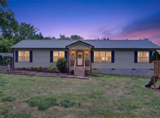 567 Godbey Rd, Mocksville, NC 27028