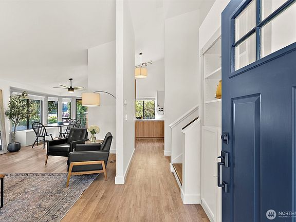 3rd image of 15112 104th Avenue Ct E
