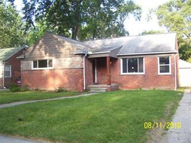 1st image of 24281 Cloverlawn St