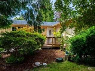 215 Hertel Way, Nooksack, WA