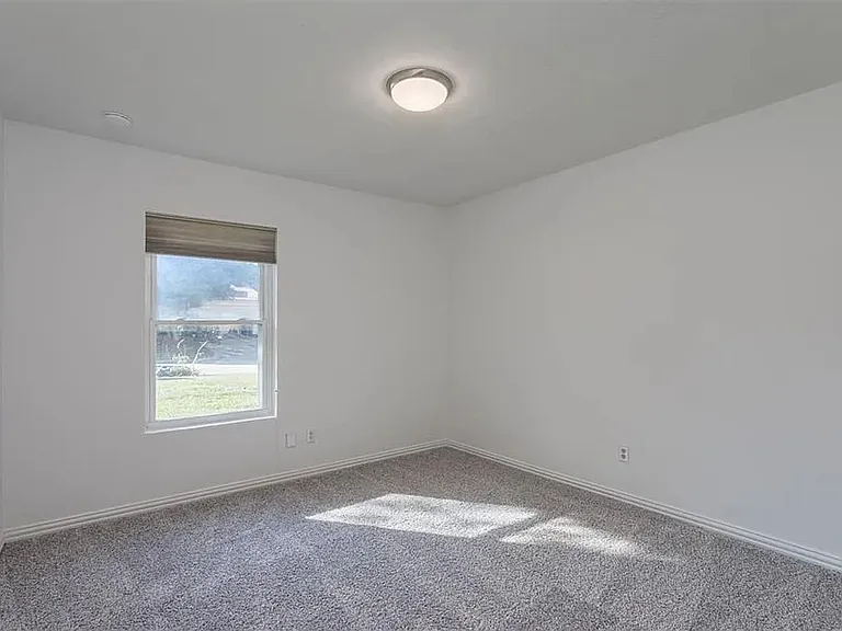 3806 Cortadera Ct — Photo 10