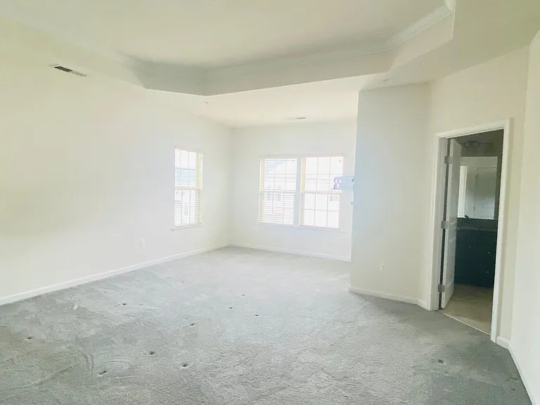 6426 Walcott Ln — Photo 10