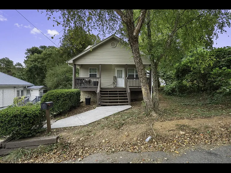 152 Creme St — Photo 11