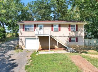 1915 Old Charleston Rd NE, Cleveland, TN 37312