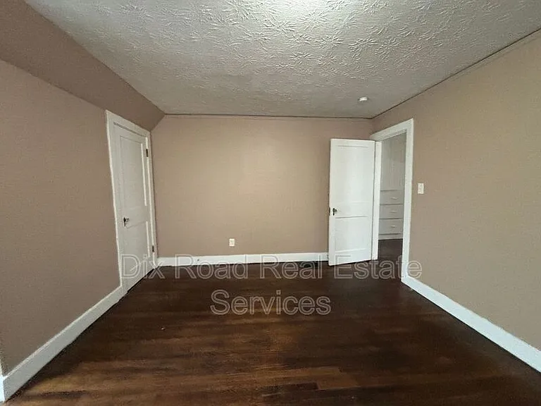 426 Otterbein Ave — Photo 22