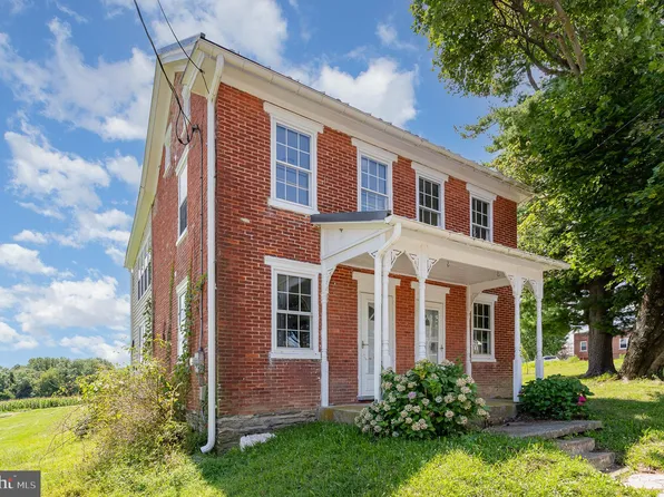 120 Church St, Aspers, PA 17304